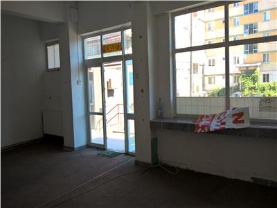 Vanzare spatiu comercial Moinesti, Tudor Vladimirescu A8